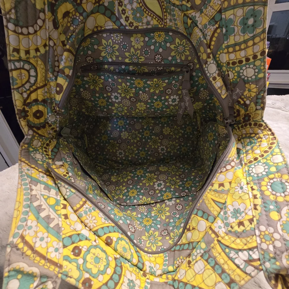 Vera Bradley Paisley‎ Tote Bag - Yellow Gray Green Floral Zip Closure